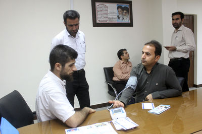 طرح بسیج ملی کنترل فشار خون در شرکت آبیاری کارون بزرگ برگزار شد