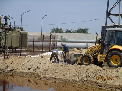 بسیج عمومی، برای جلوگیری از ورود سیل به تاسیسات فشارافزا کیلومتر 20 شادگان

