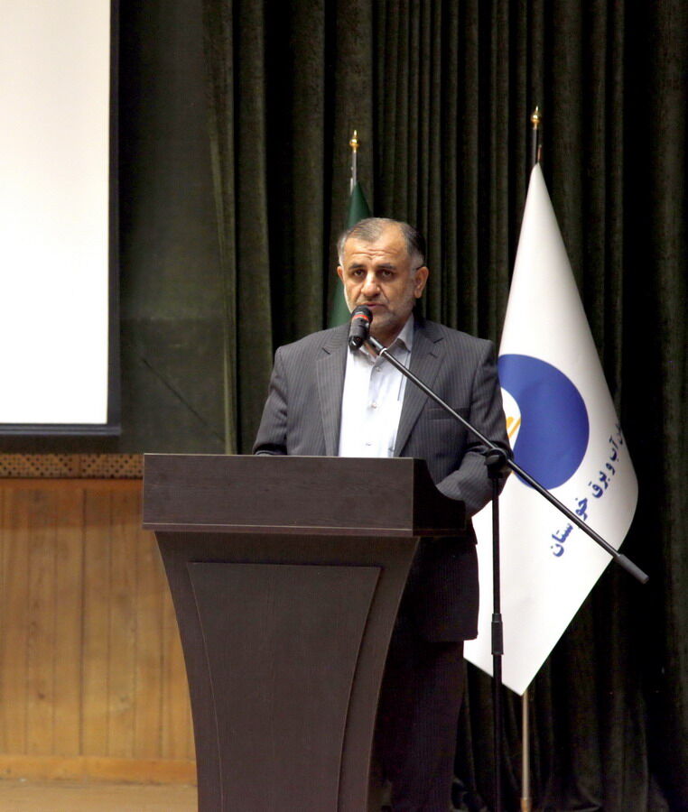 نشست فصلی ائمه جماعات، مدیران و مسئولان فرهنگی صنعت آب وبرق خوزستان 