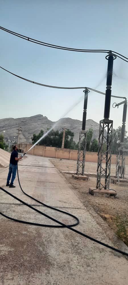 عملیات شستشوی تجهیزات کلید خانه سد و نیروگاه شهید عباسپور انجام شد