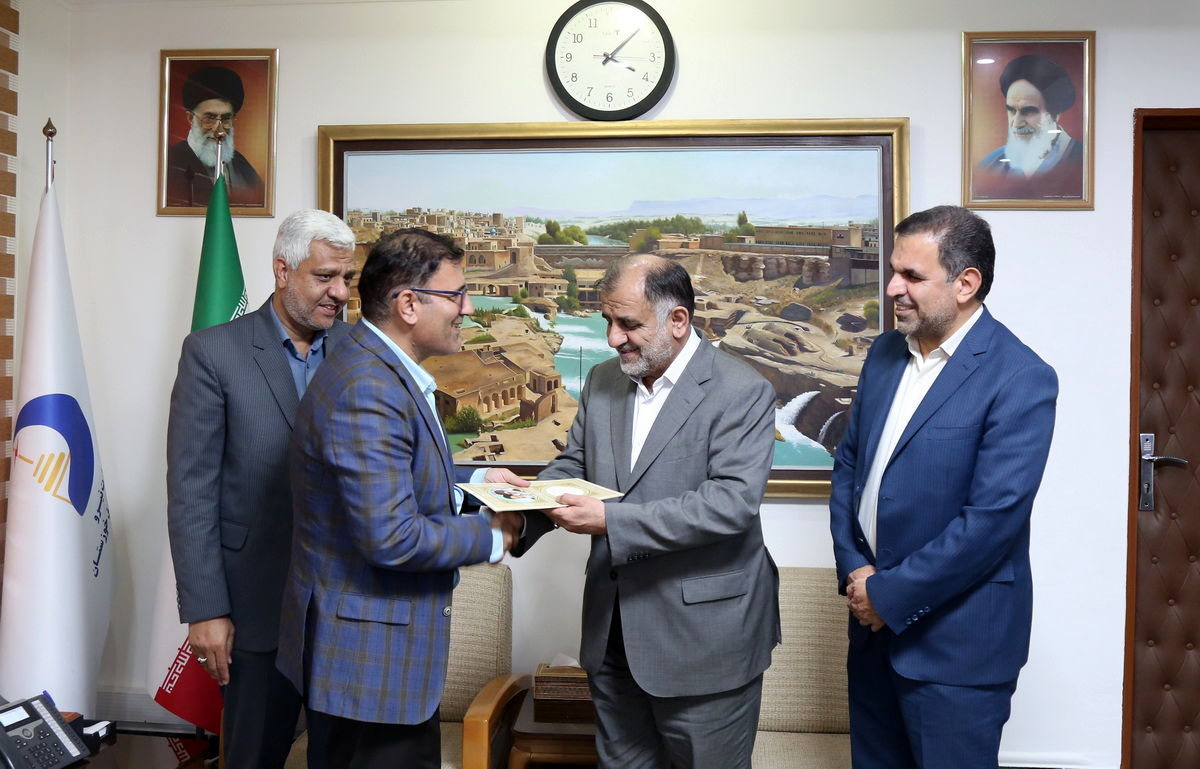 تقدیر مدیرعامل سازمان آب و برق خوزستان از تلاش‌های جهادی در پروژه سد و قفل کشتیرانی مارد
