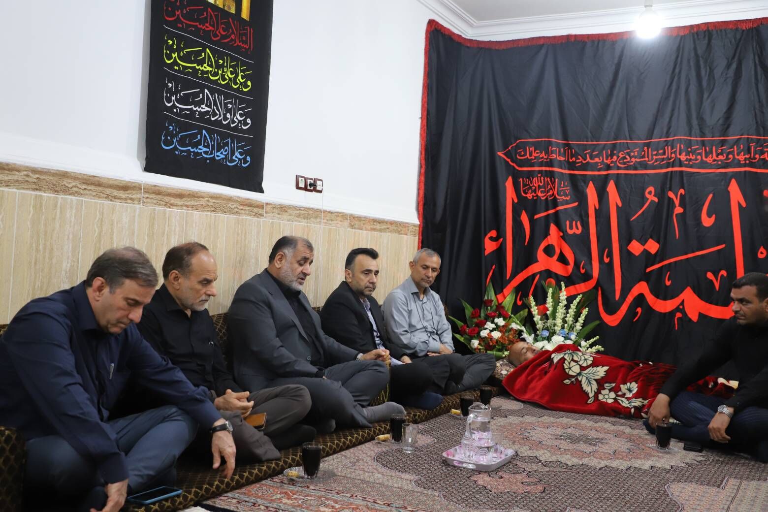 عیادت مدیر عامل سازمان آب و برق خوزستان از همکار مجروح در حمله جنایتکارانه به ایستگاه پمپاژ هندیجان