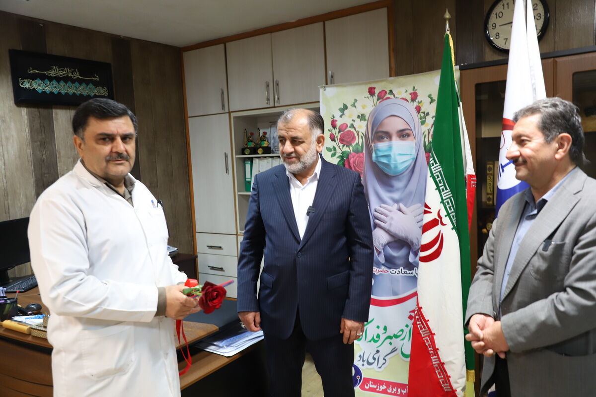 تقدیر مدیرعامل سازمان آب و برق خوزستان از پرستاران مرکز پزشکی صنعت آب و برق