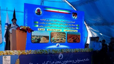 گزارش تصويري از افتتاحيه ایستگاه پمپاژ و خط انتقال آب از بستان تا پایانه مرزی چذابه با حضور وزير نيرو