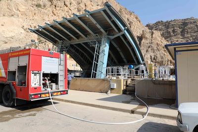 تست دریچه های سد و نیروگاه کارون3 انجام شد