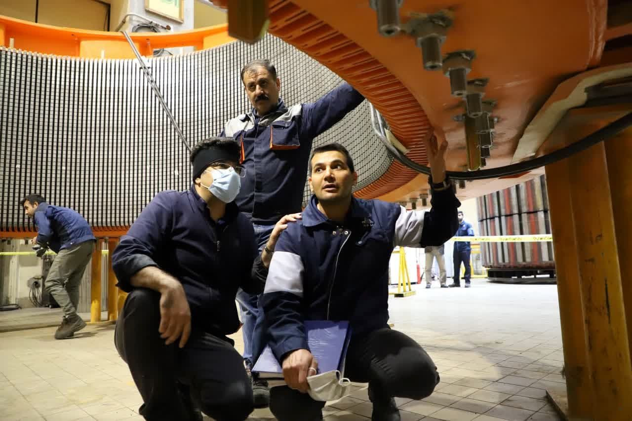  تست های هسته استاتور 110 تنی واحد شماره 3 نیروگاه دز با موفقیت انجام شد