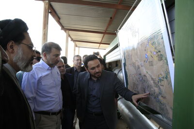 بازدید مدیرعامل سازمان آب و برق خوزستان از ایستگاه پمپاژ و مخازن ذخیره آب در پایانه چذابه

