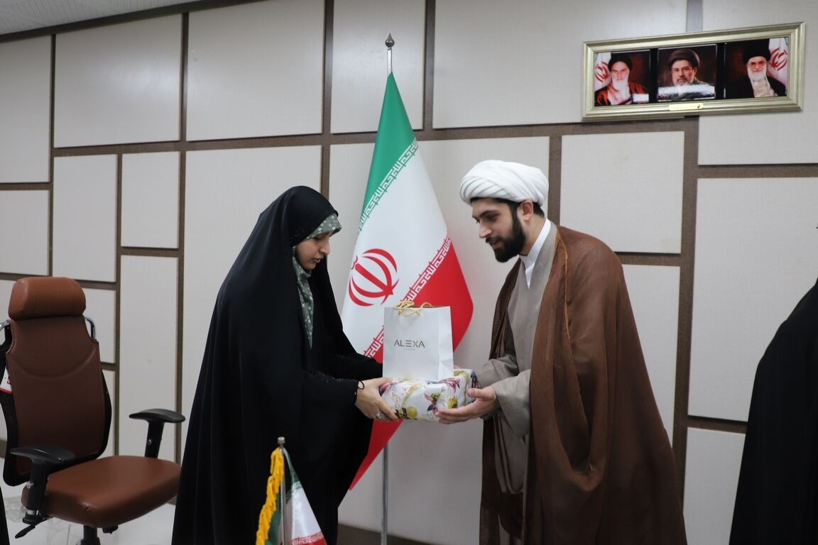 برگزاری برنامه روایت تاب آوری زنانه در دفاع مقدس و جنگ اخیر