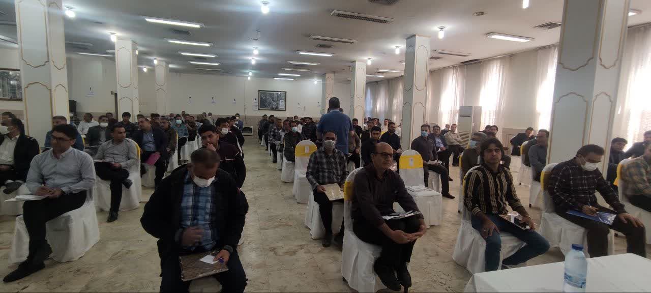 انجام ارزیابی صلاحیت حرفه ای شرکت های طرف قرارداد سازمان آب و برق خوزستان